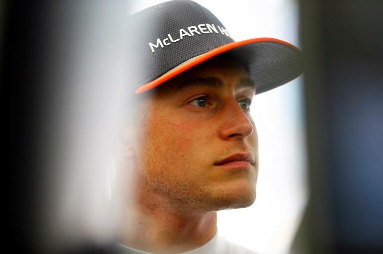 „Csodás”, hogy Vandoorne már rajthoz sem tudott állni a McLarennel