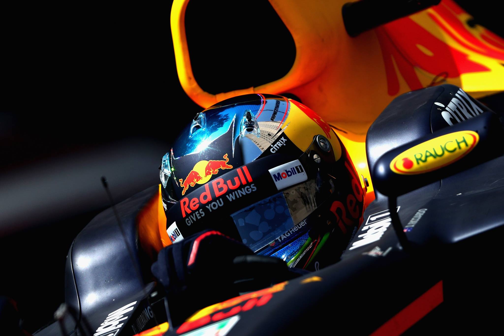 Ricciardo kifakadt a Red Bullra