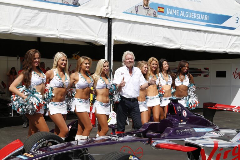 Branson szerint a Formula E tíz éven belül jobb lesz, mint az F1!