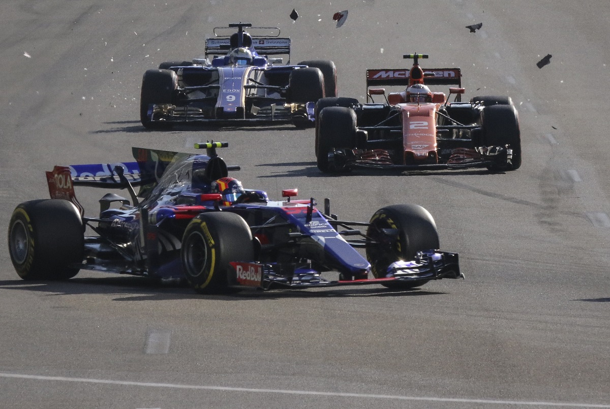 Sainz áldozatot hozott csapattársáért és önmagáért