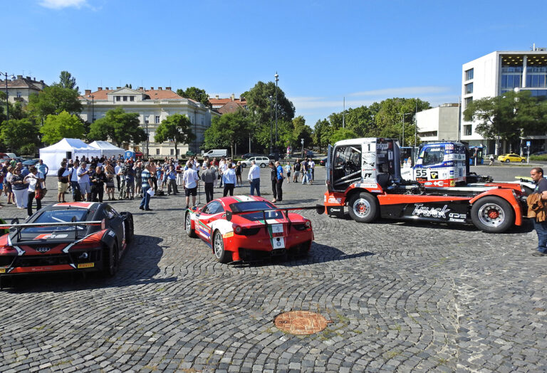 Kamion Eb – Az idén is parádéznak a versenygépek Budapest belvárosában
