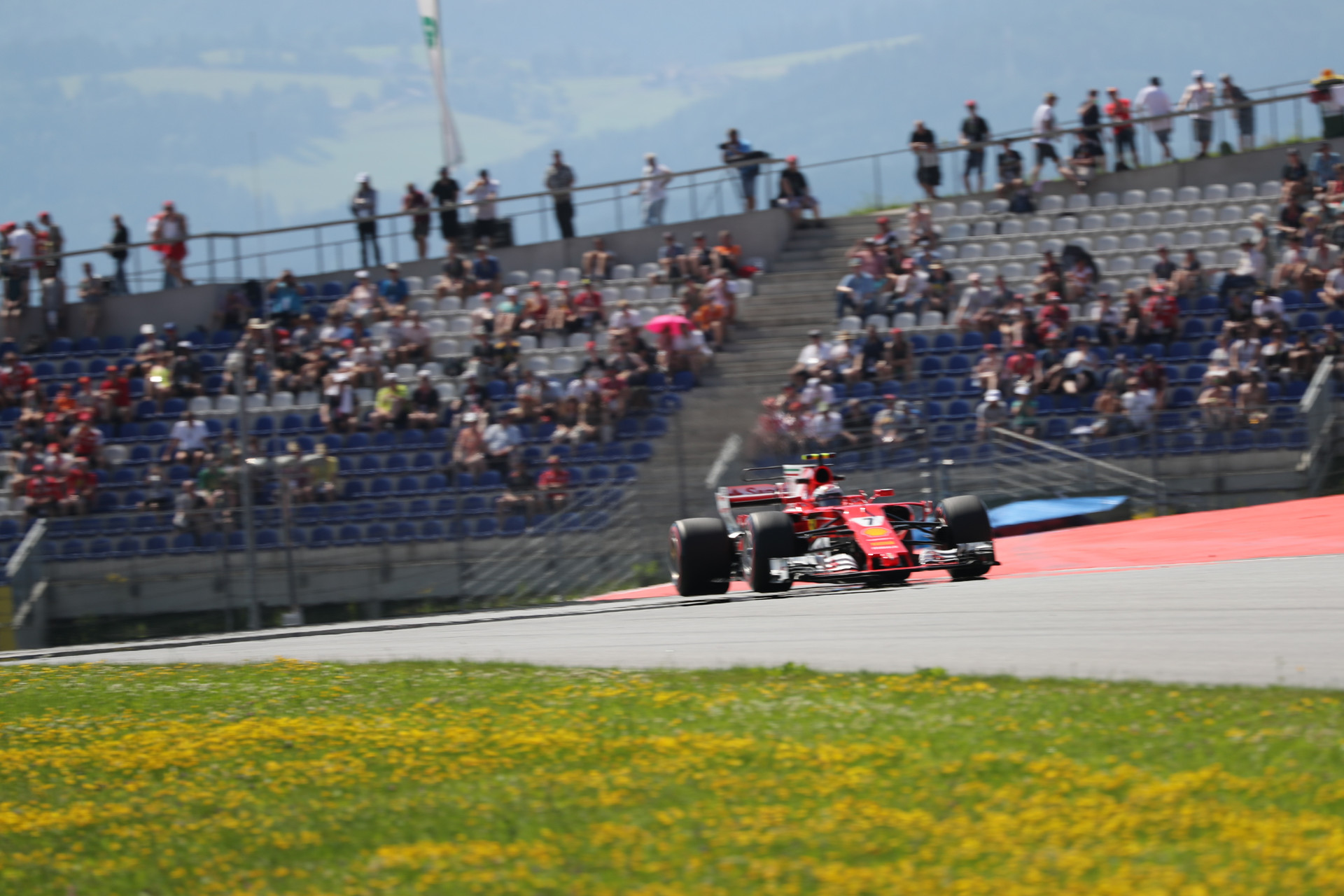 Csak a Ferrari támogatta a Halo bevezetését