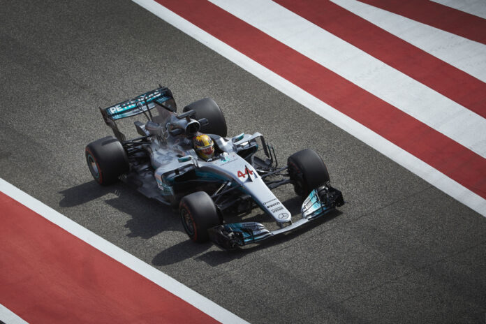 Mercedes, F1 teszt