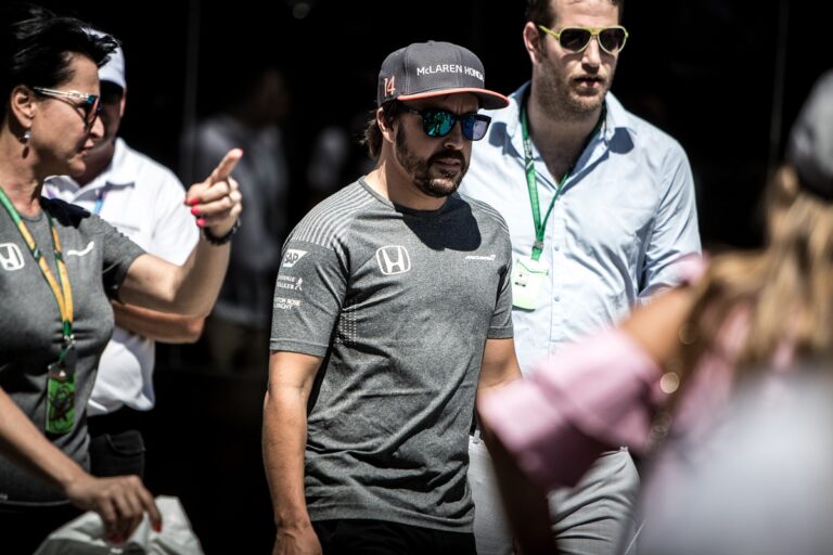 A múltja miatt nem érdekli Alonso a Mercedest
