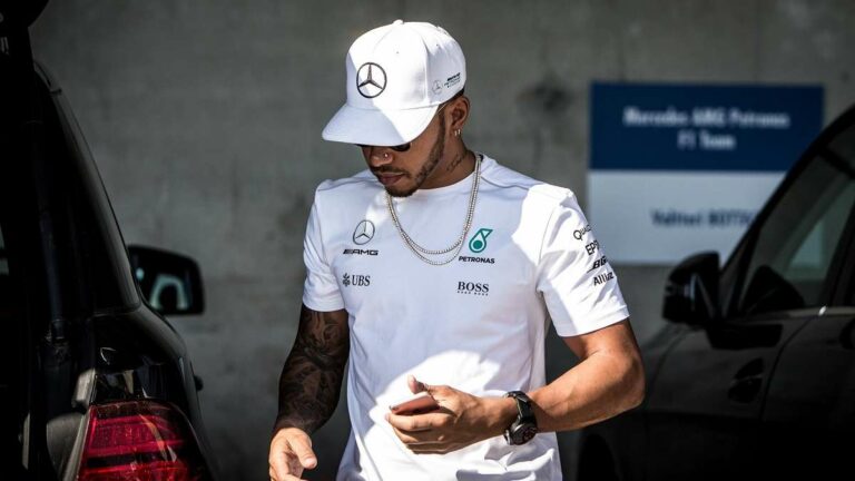 Hamilton a Mercedestől tervez „nyugdíjba” menni
