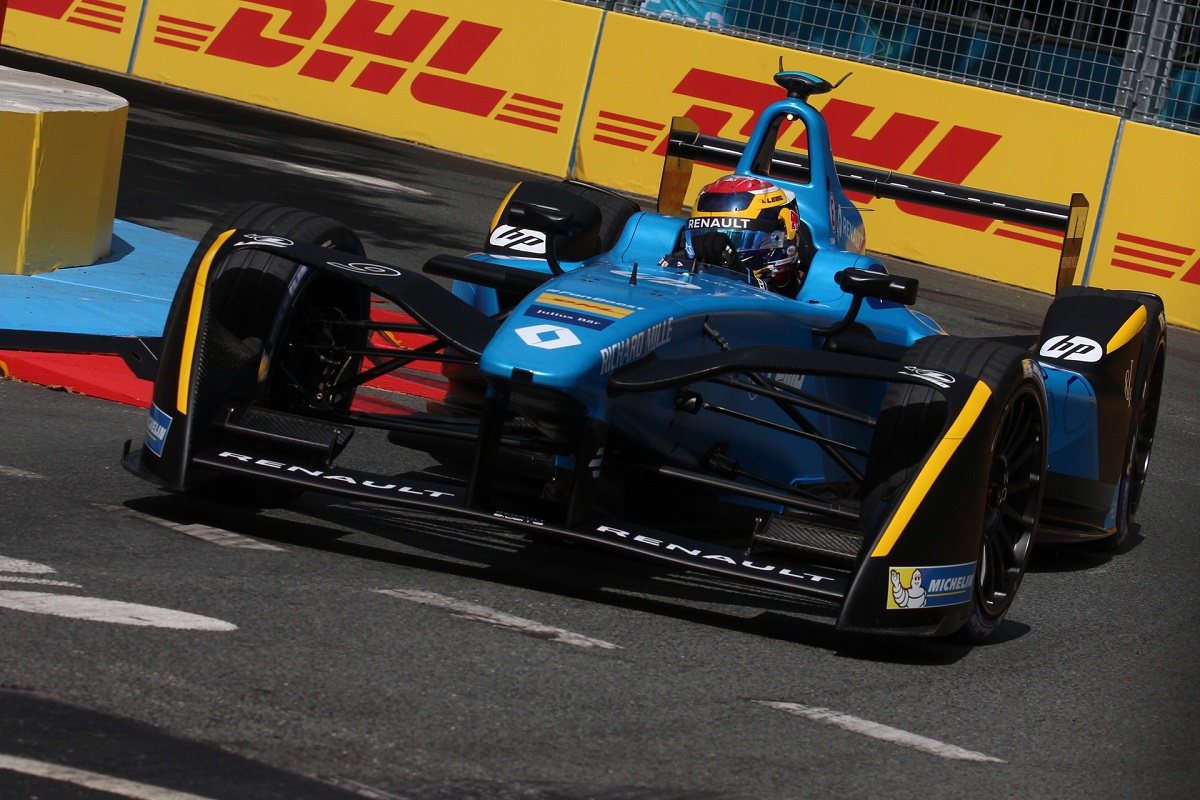 Buemi elismerte, hogy nem kellett volna a kamerák előtt kiakadnia
