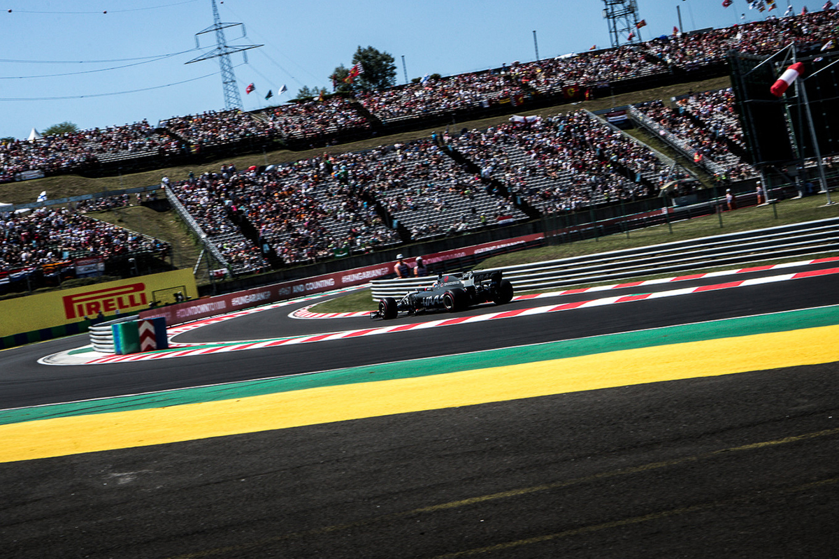 Betiltanák az Air Race-t Budapesten, és vissza kell fogni a Hungaroringet?