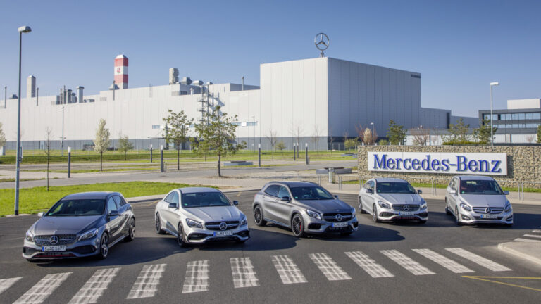 Letették a Mercedes-Benz gyár új képzési központjának alapkövét Kecskeméten