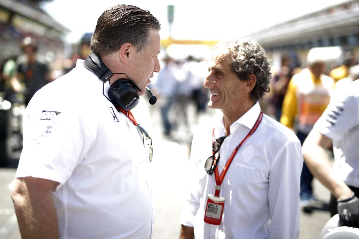 A McLaren vezetői a Renault képviselőivel találkoztak