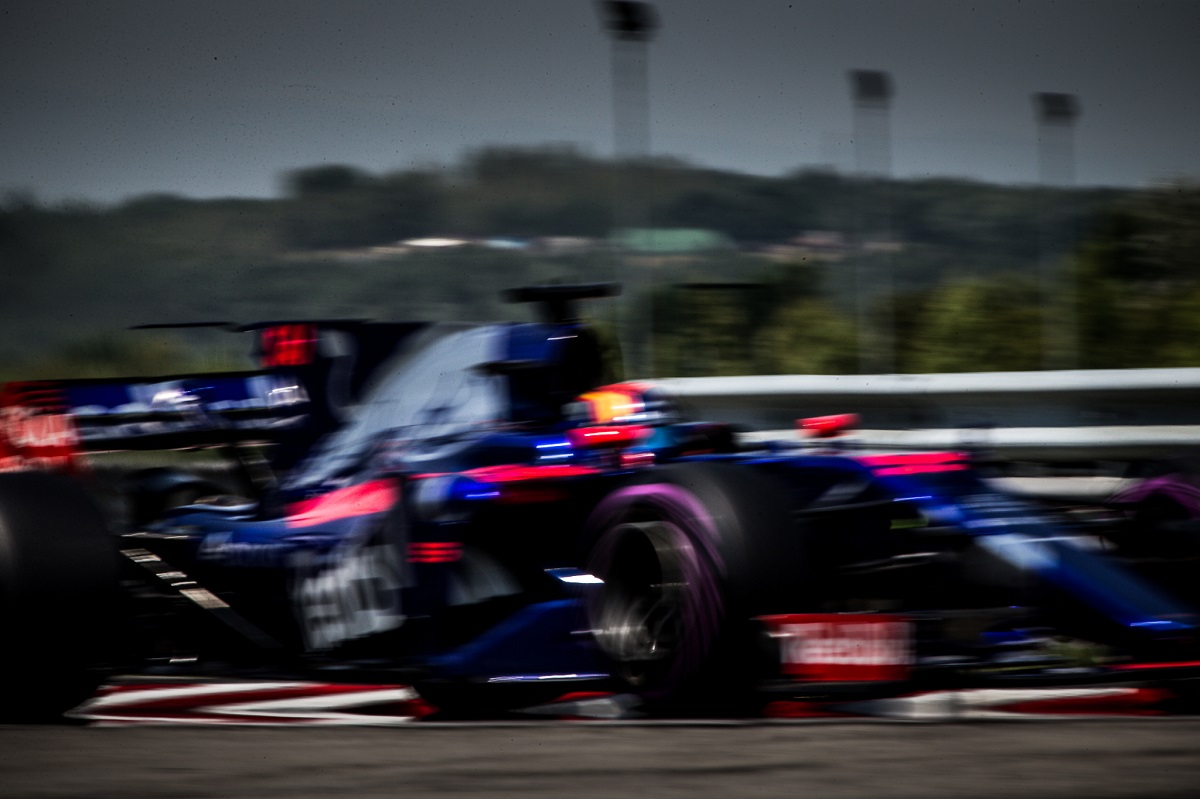 Hivatalos: Carlos Sainz 2018-ban a Renaulté!