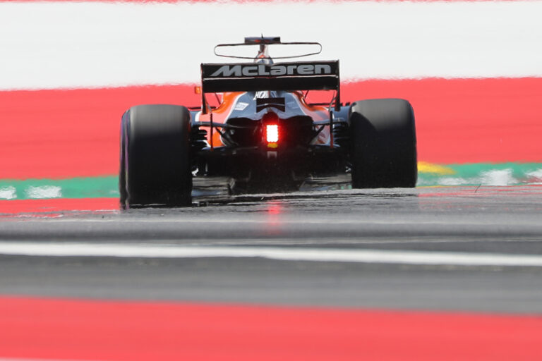 Nagy előrelépésre számít a McLaren, már a szezonnyitón