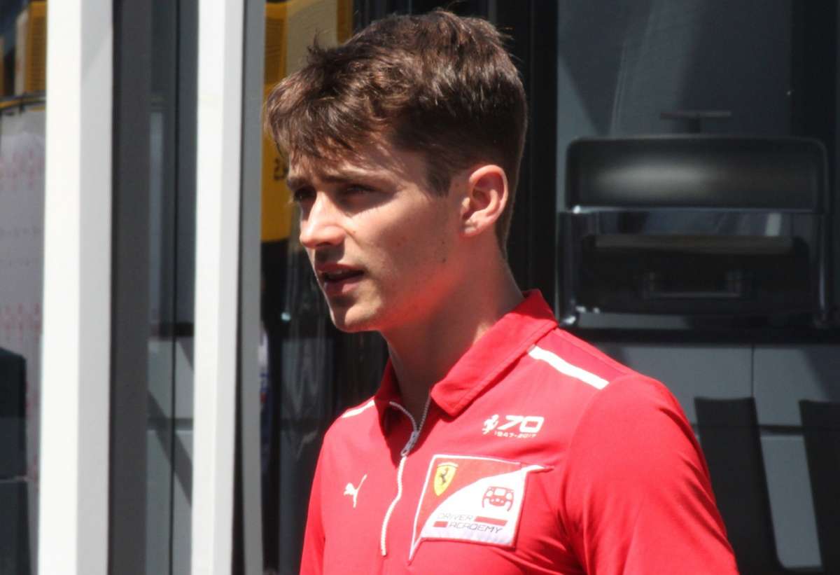 Leclerc 2019-ben már a Ferrari versenyzője lenne