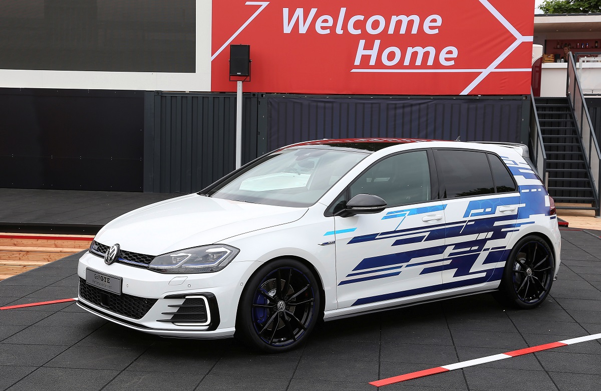 Különleges hibrid autók érkeznek a Volkswagen-találkozóra