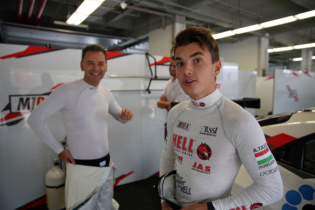 Tassi Attila nagy ellenszélben is dobogóesélyes Kínában