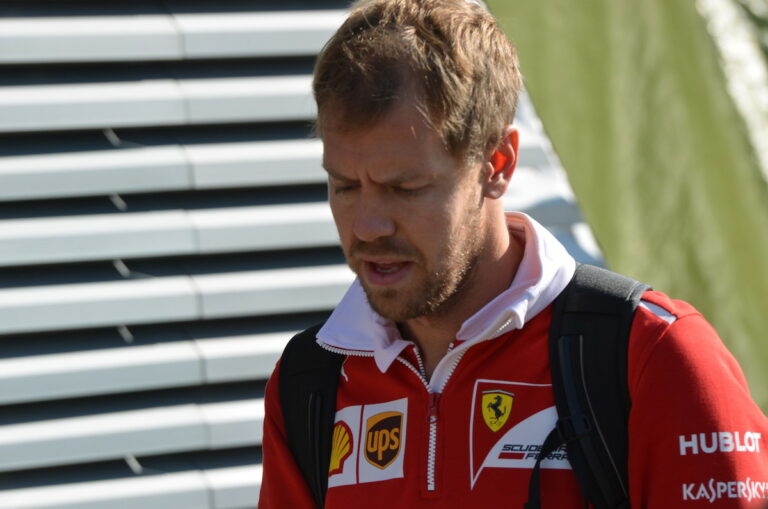 Vettel: Bottast útzárként használta a Mercedes