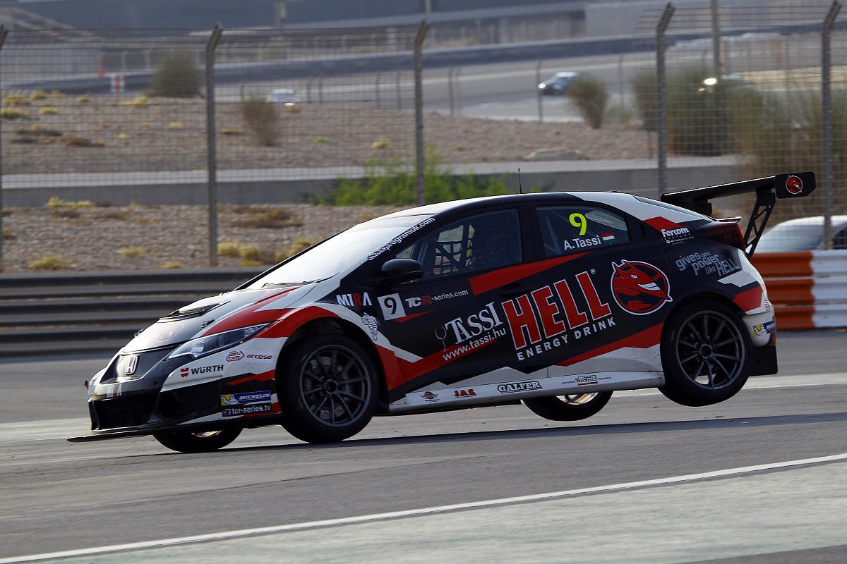Elszálltak Tassi Attila bajnoki esélyei az utolsó előtti versenyen