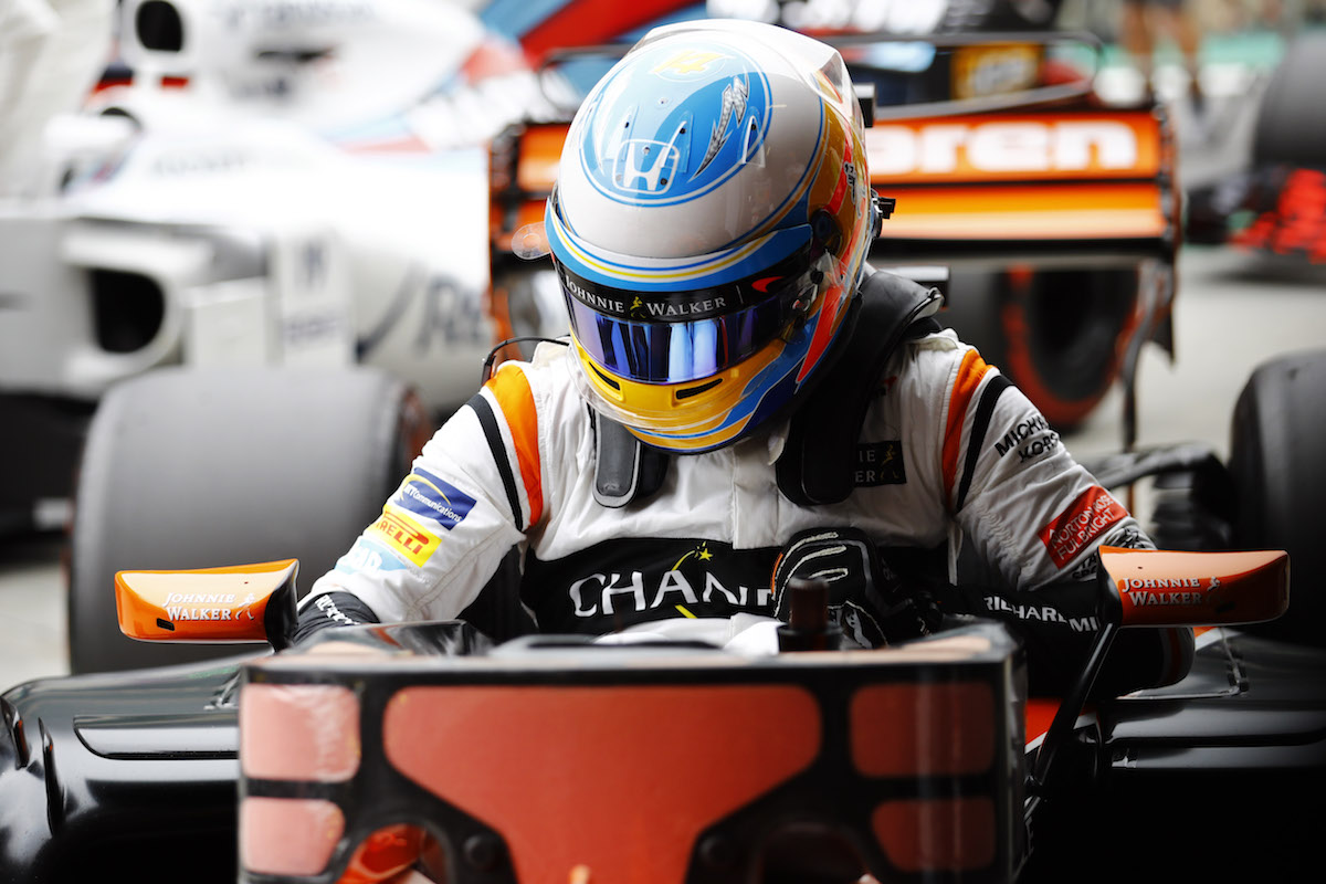 Alonso alig várja, hogy normális motorral versenyezhessen