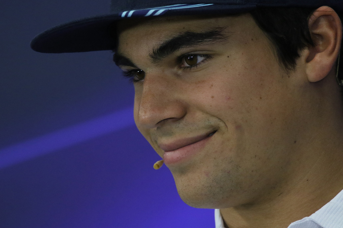 Lance Stroll Jackie Chan csapatával áll rajthoz januárban