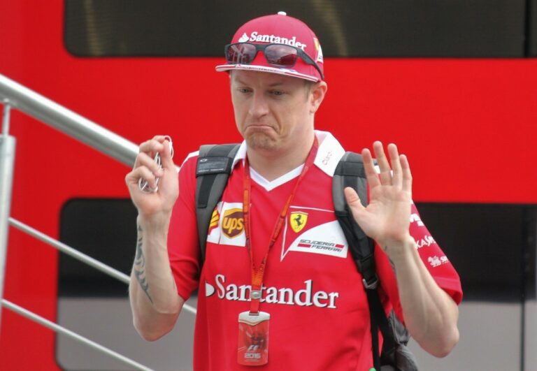 Ezen a napon jelentette be Räikkönen, hogy mihez kezd az F1 után