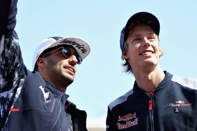 Ricciardo, Hartley