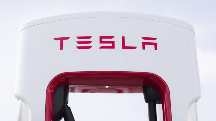 Tesla supercharger