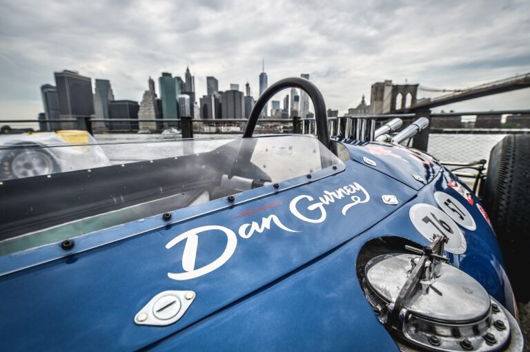 Elhunyt az amerikai versenyzőlegenda, Dan Gurney