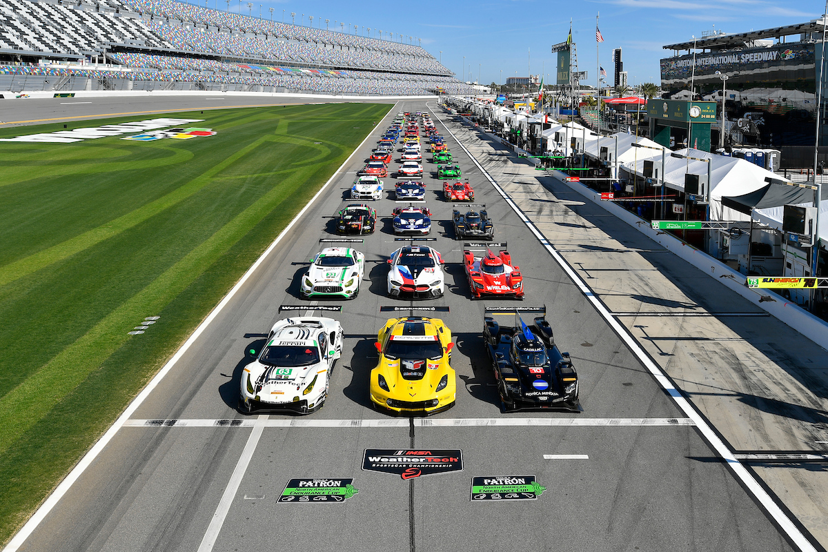 Kezdődik a Daytona 24 órás verseny programja!