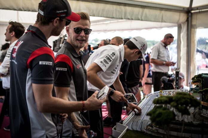 kevin magnussen, esteban ocon, romain grosjean