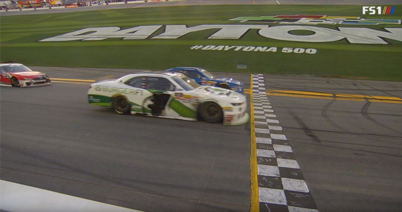 Brutál szoros befutó született Daytonában