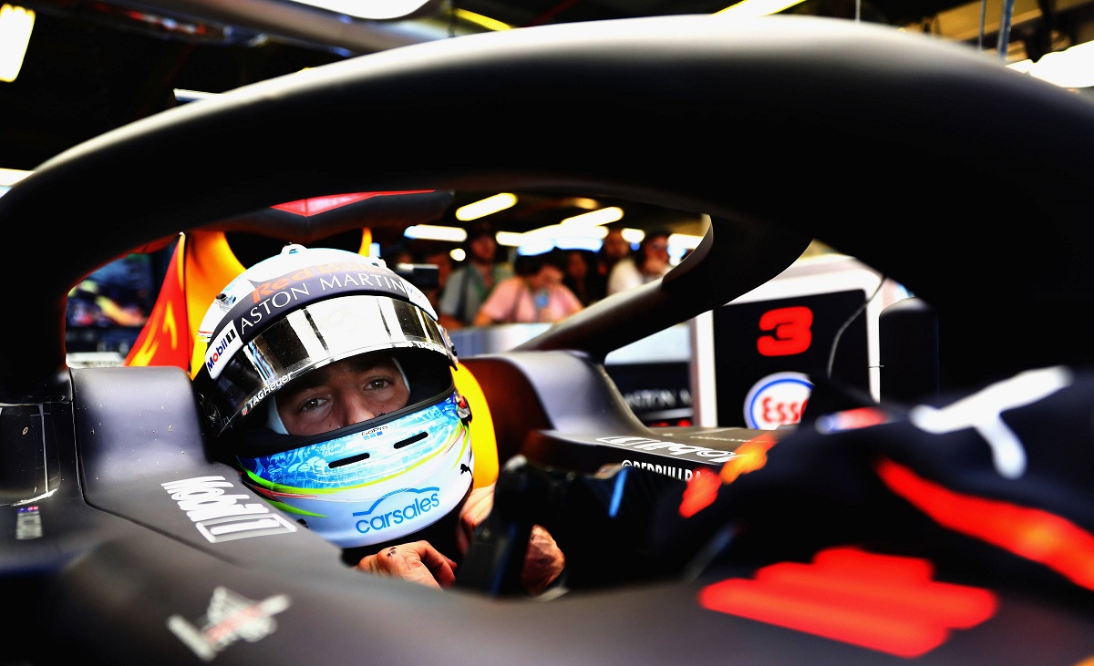 Ricciardo máris büntetéseket kap, de legalább nem a motor miatt