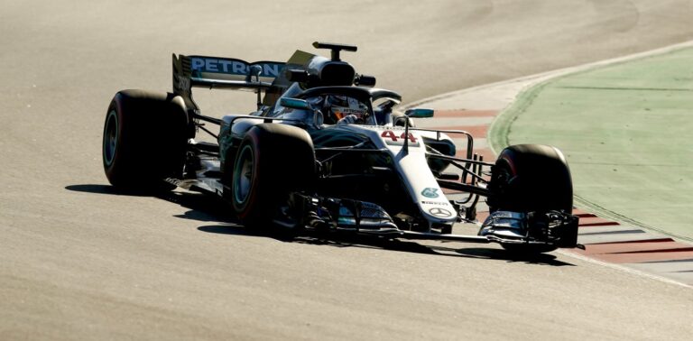 Lewis Hamilton, Pirelli