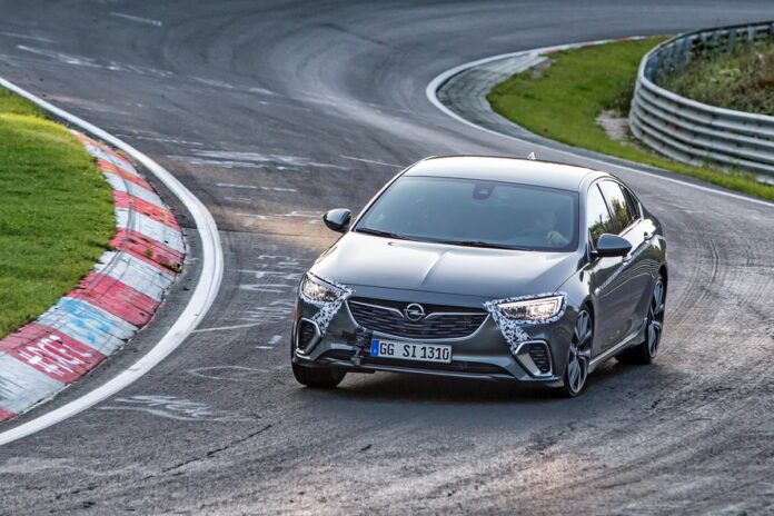 Opel Insignia GSi