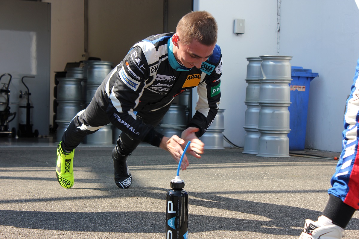 Habsburg Ferdinánd édesapja is koronavírusos lett!