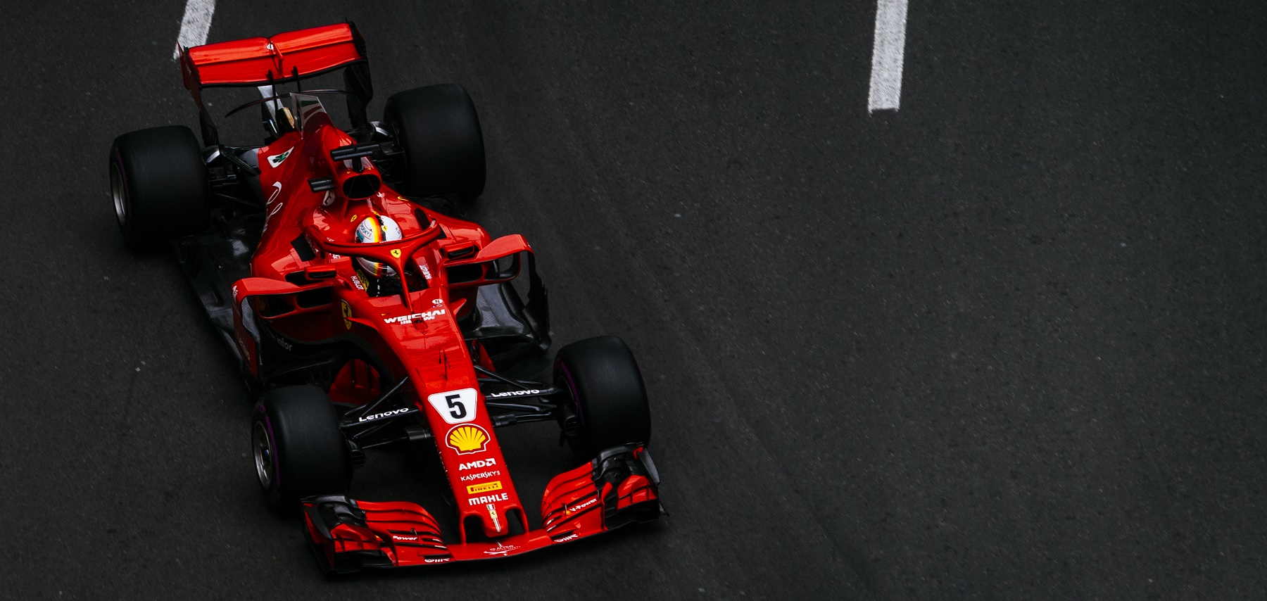 Azeri Nagydíj – Vettel nyerte az időmérőt