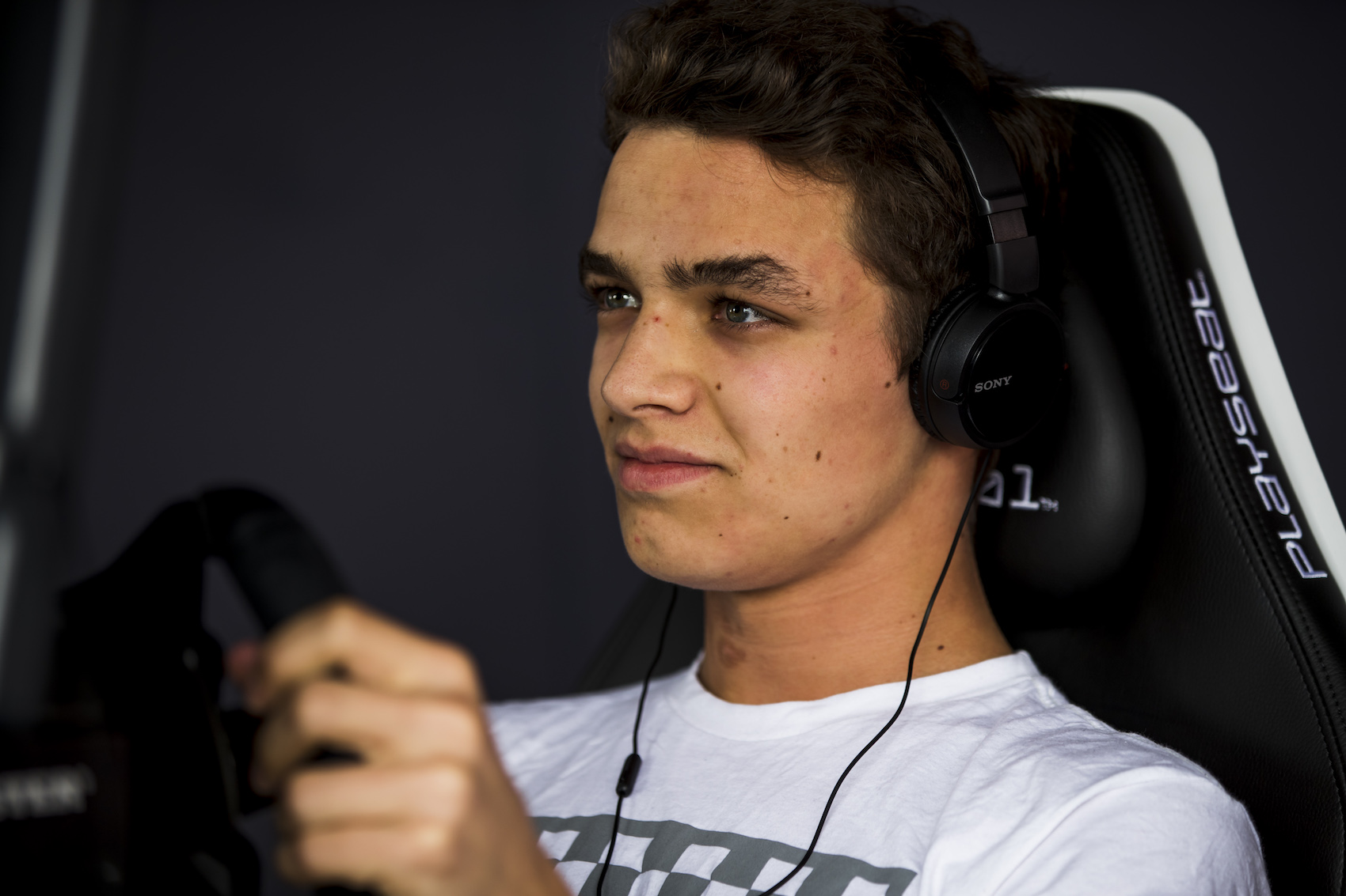 Norris: De Vries csak egy versenyző a sok közül