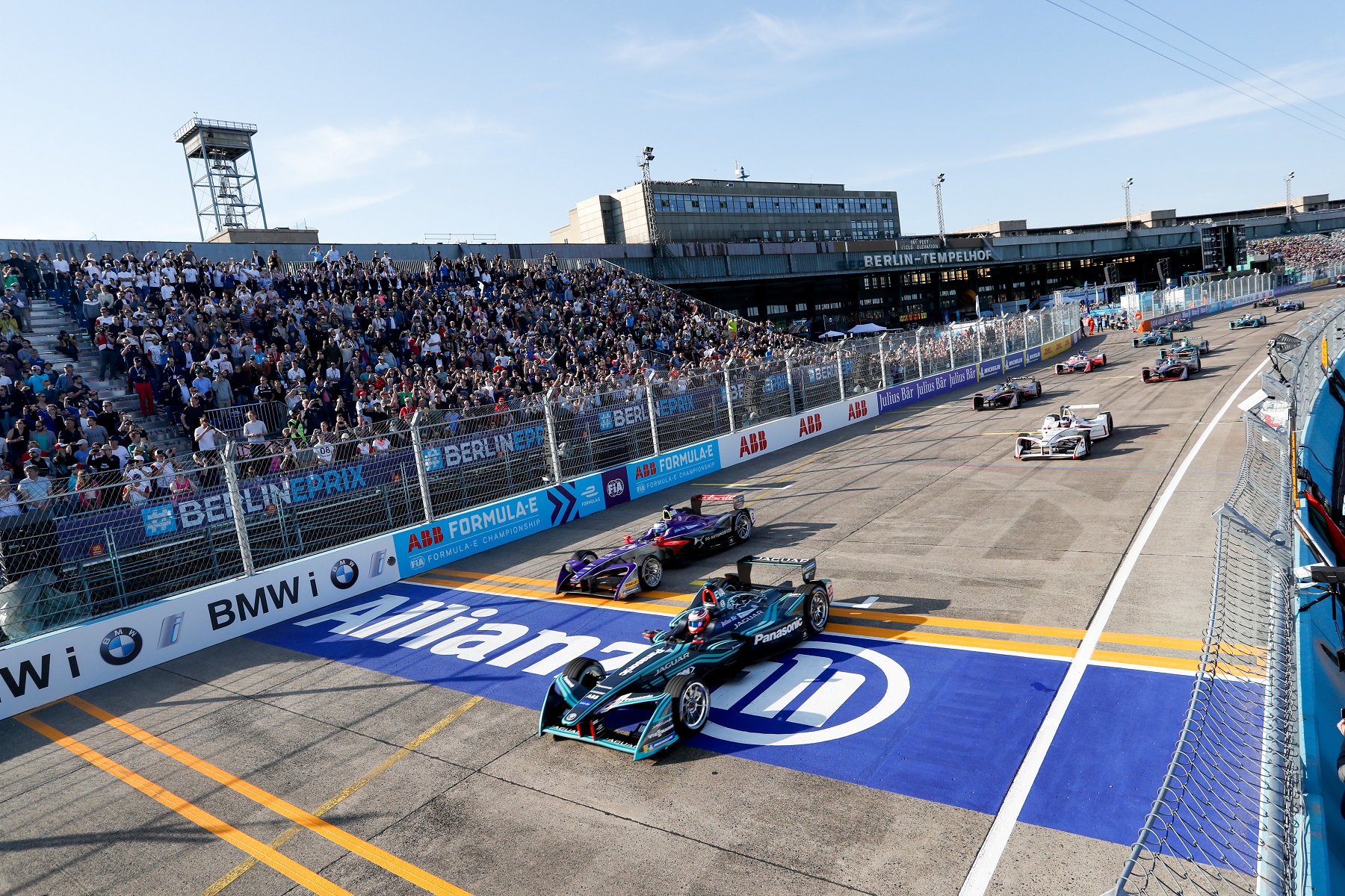 „Mario Kart” szerű rendszer érkezhet a Formula E-be!