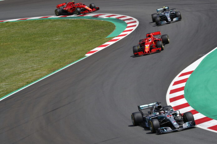 Mercedes, Hamilton, Barcelona