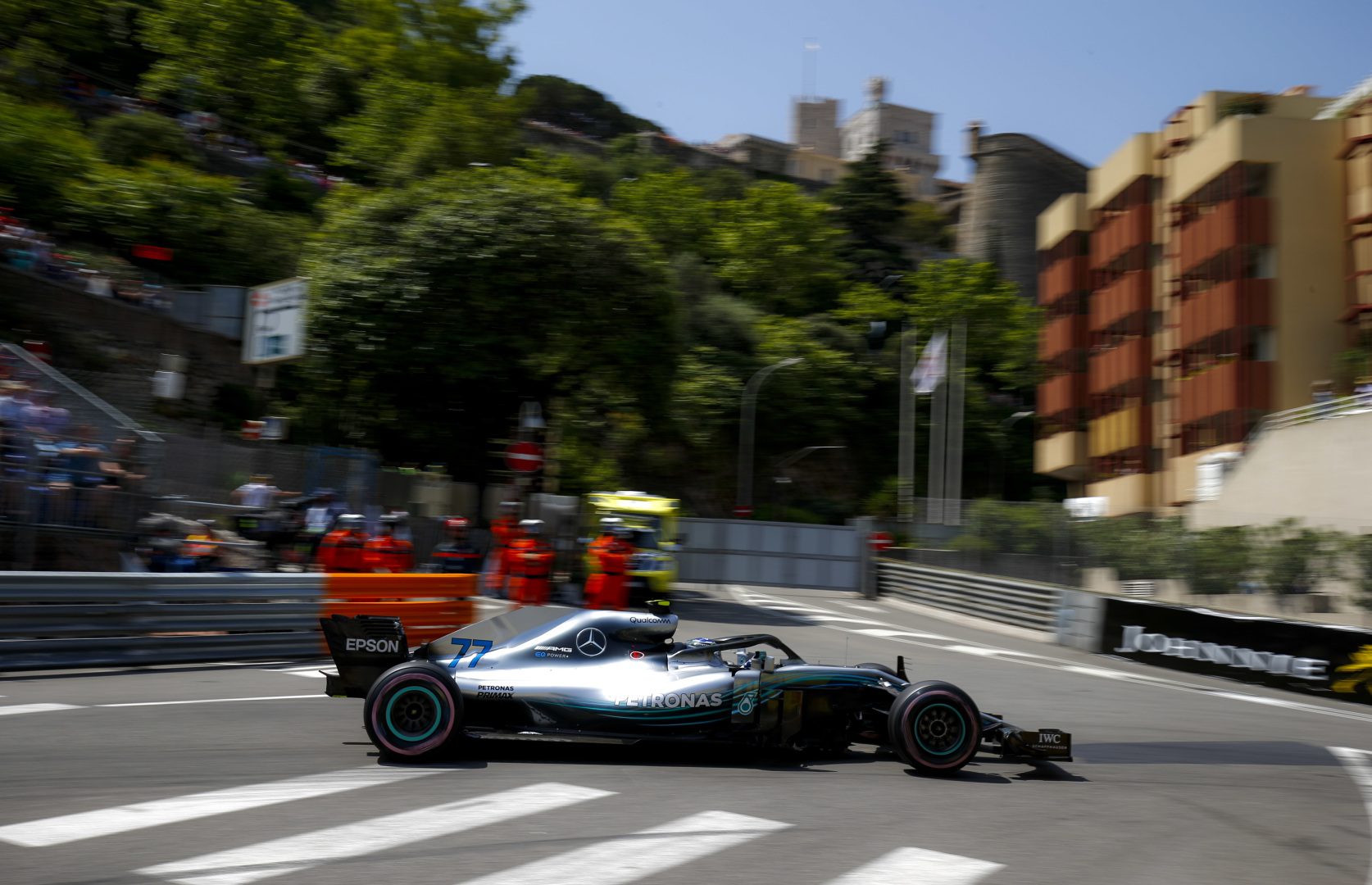 Kevés hiperlágyat választott a Mercedes Kanadára