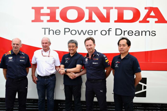 Horner, Jamamoto, Red Bull, Honda