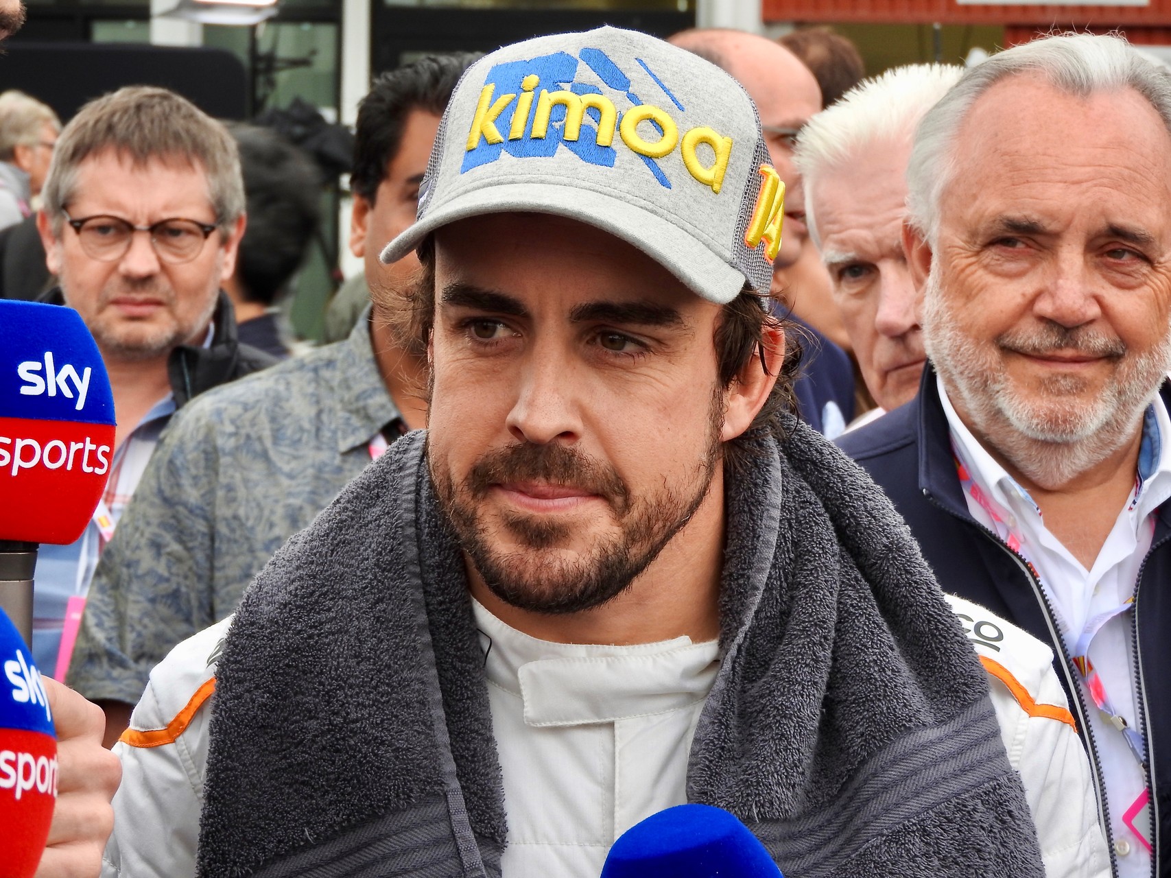 Alonso-invázió a McLaren boxban