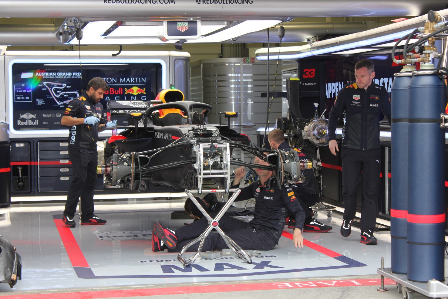 Nem használja az új MGU-K-t a Red Bull és Alonso