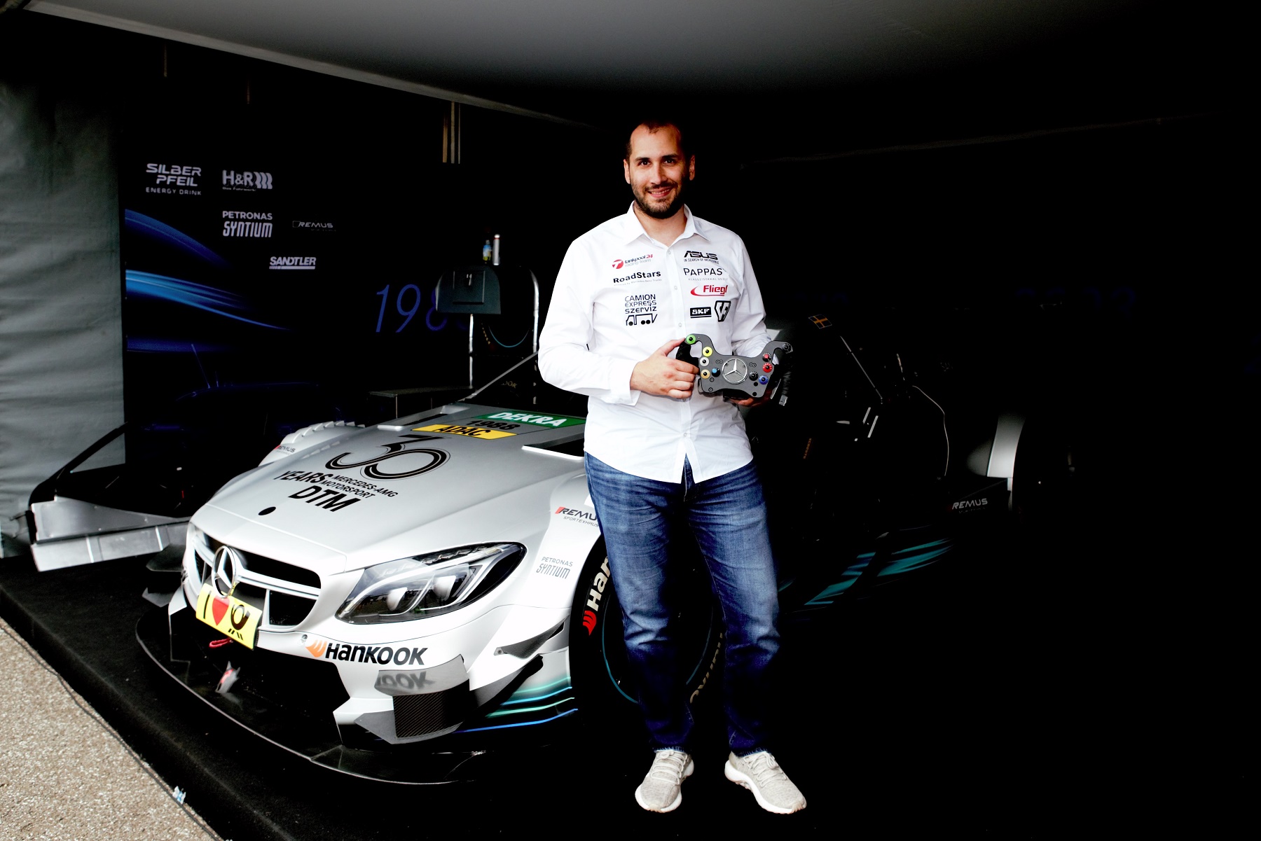 Kiss Norbert újra vezetheti a Mercedes DTM-es autóját