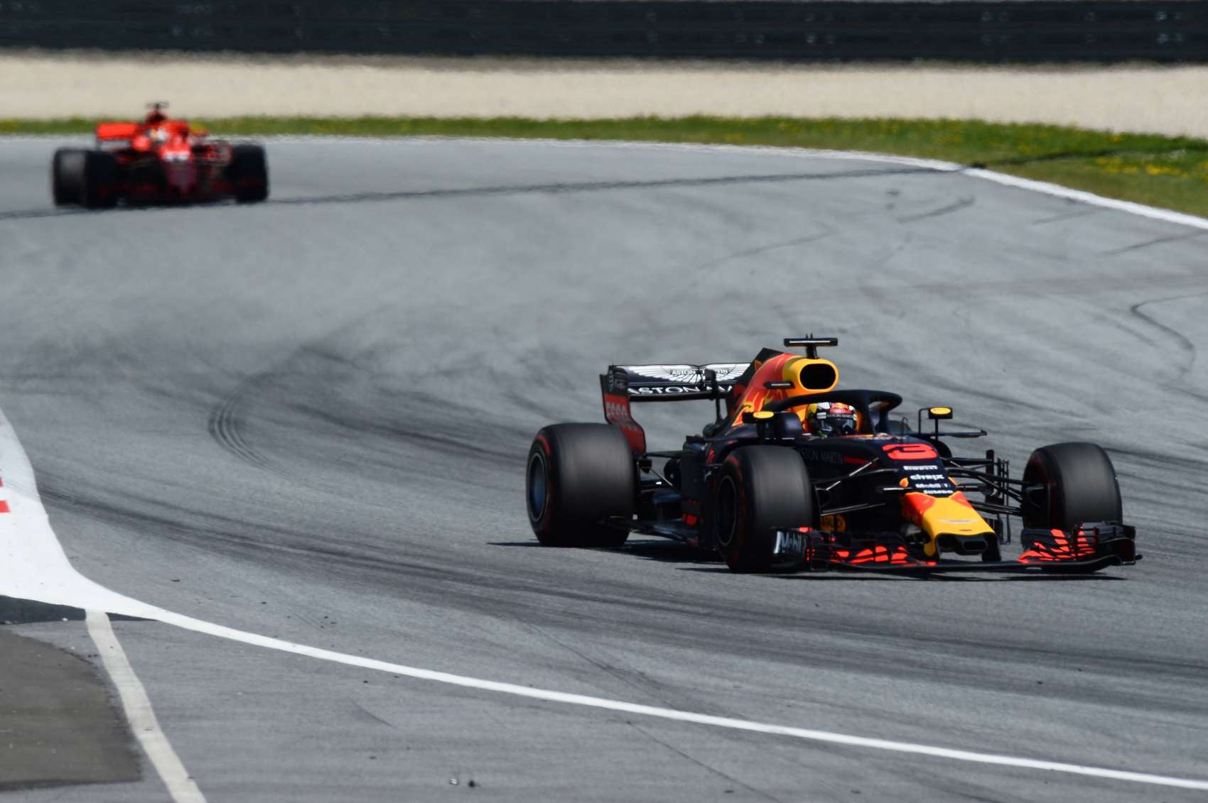 Horner: Verstappen gumikezelése hihetetlen volt