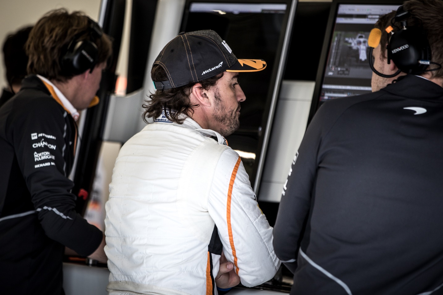 McLaren: Csak az első tíz kapjon pontot!