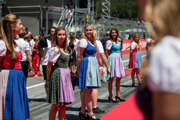 grid girl