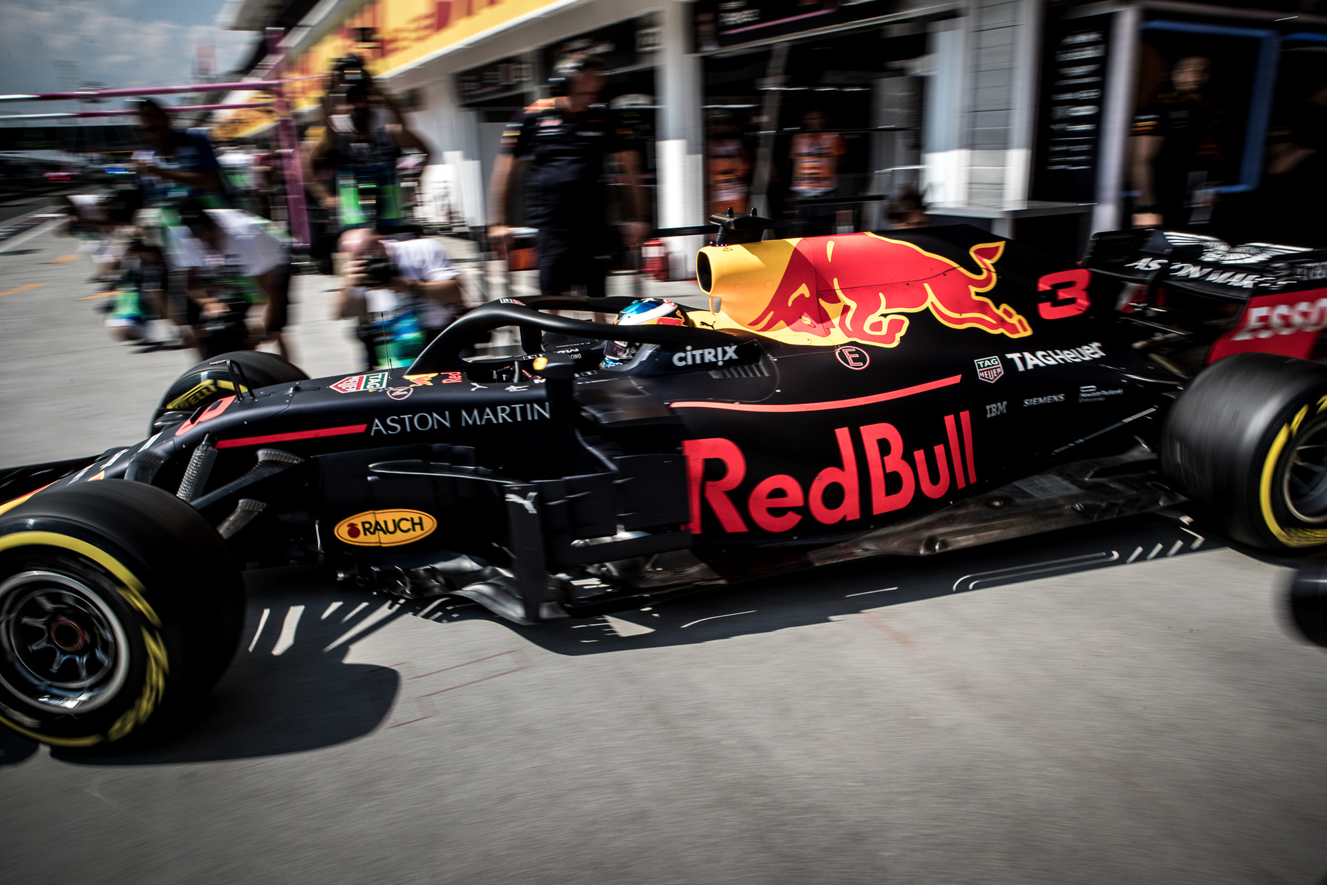 Renault: Ricciardo kuplunghiba miatt esett ki