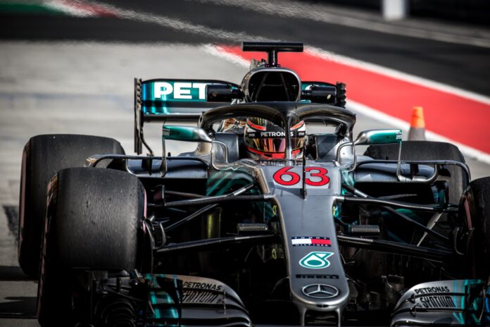 Russell, Mercedes