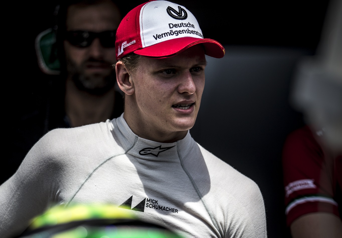 Mick Schumacher jelezte, hogy kamu családi képek keringenek a neten