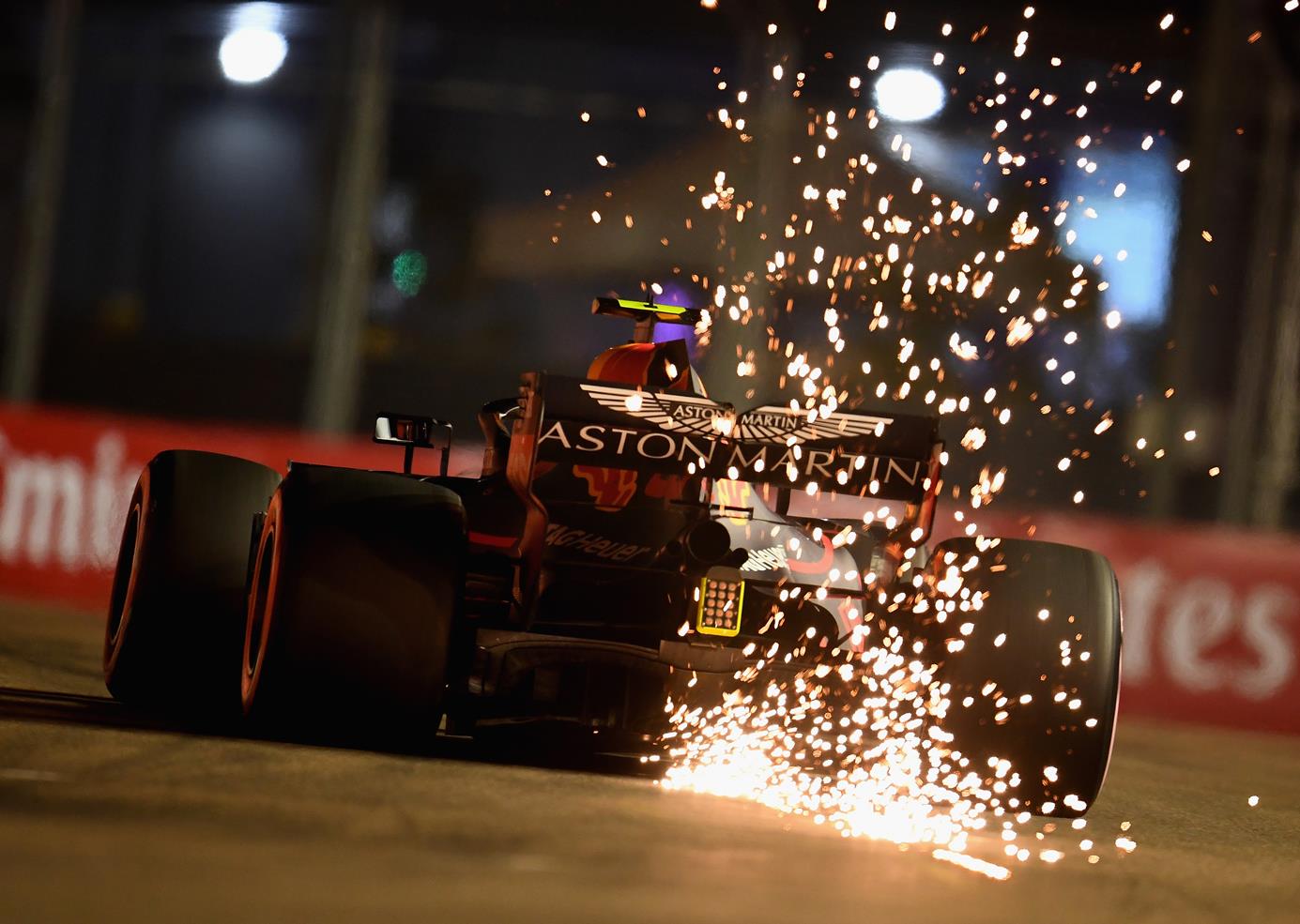 Verstappen motorproblémák ellenére lett második