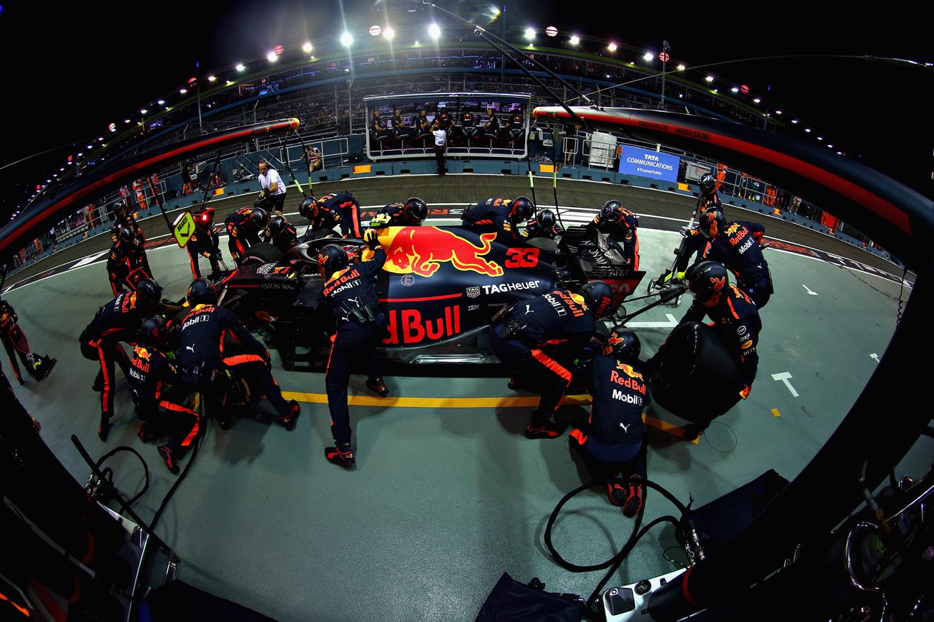 Visszaválthat a Red Bull a régi Renault-motorra